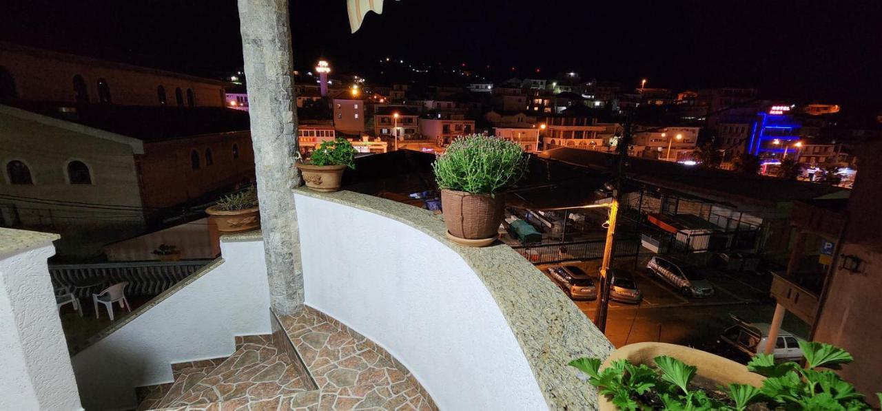 Apartments Ishmi In Center Of ウルツィニ 部屋 写真