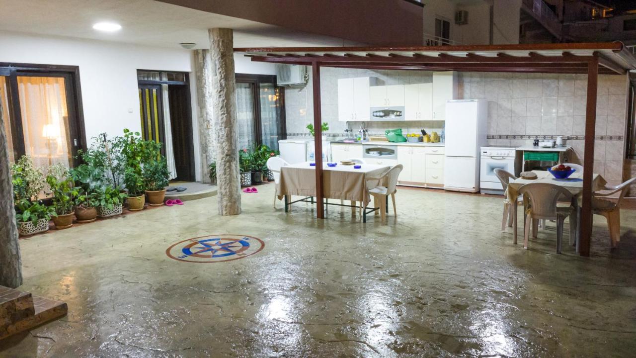 Apartments Ishmi In Center Of ウルツィニ エクステリア 写真