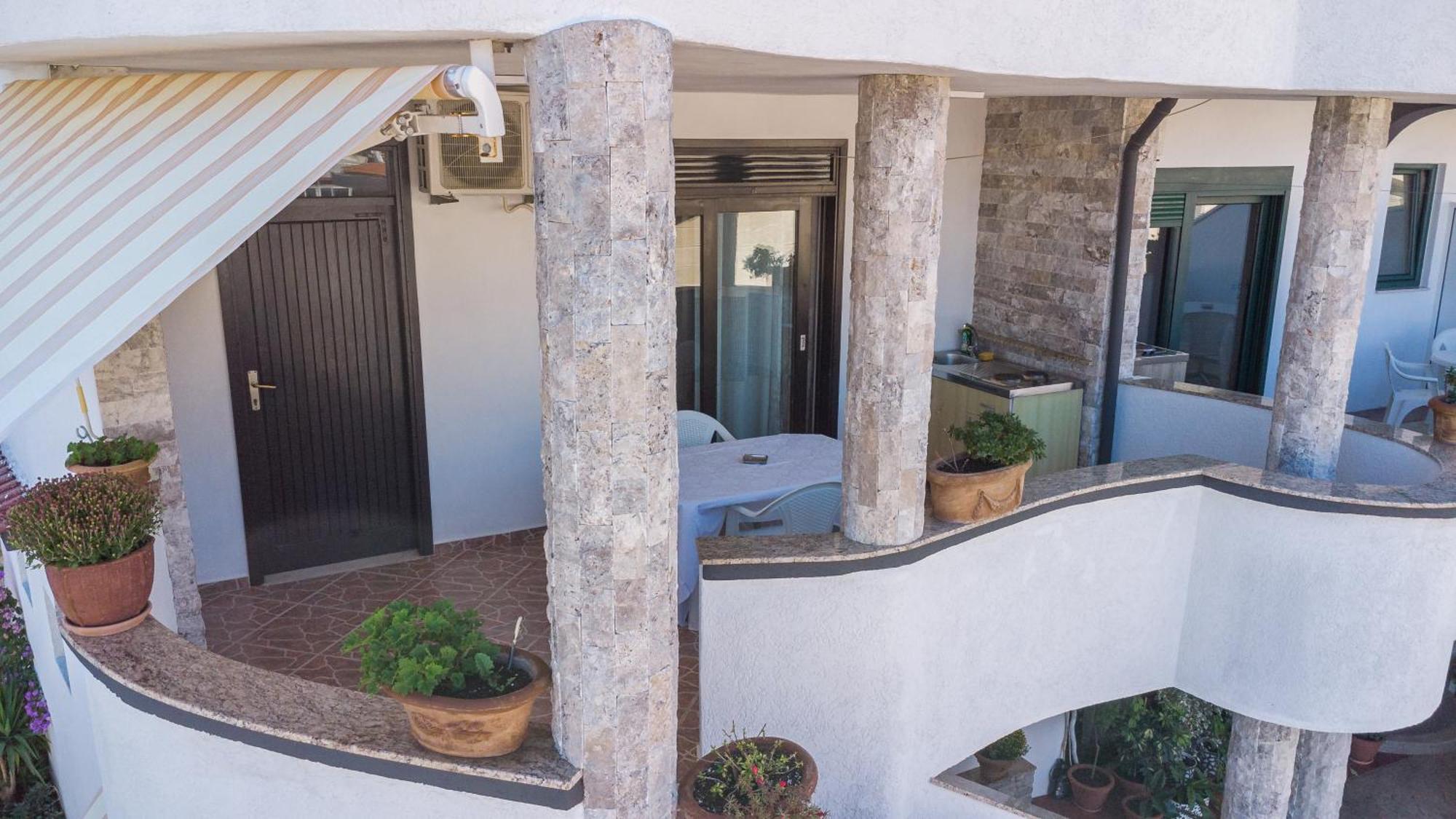 Apartments Ishmi In Center Of ウルツィニ 部屋 写真