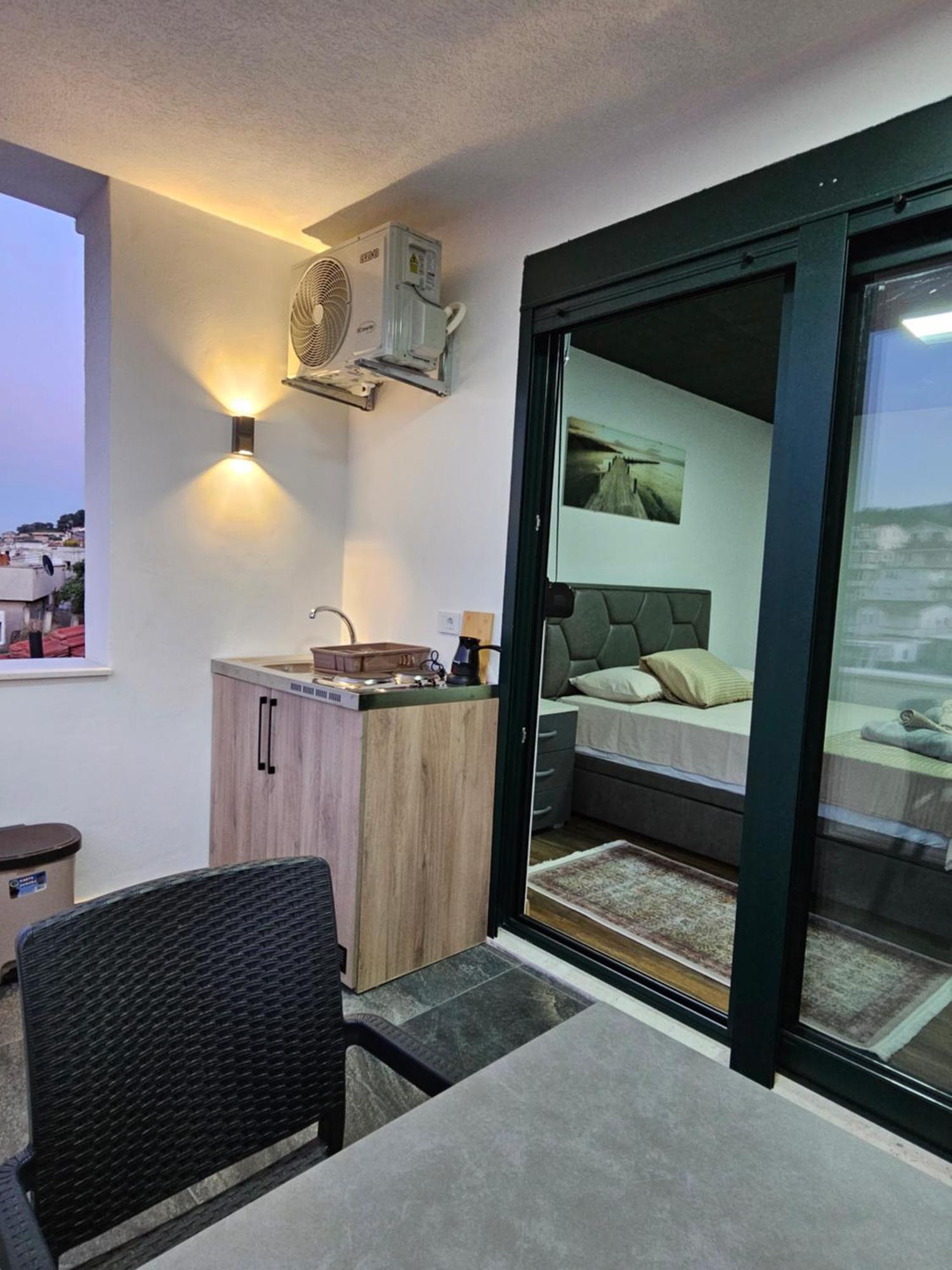 Apartments Ishmi In Center Of ウルツィニ エクステリア 写真